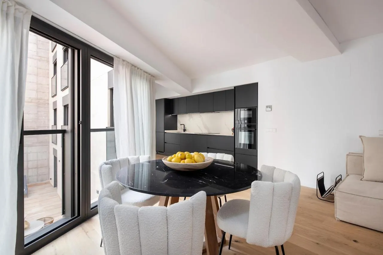 Luxury Apartment In Barcelona City Center