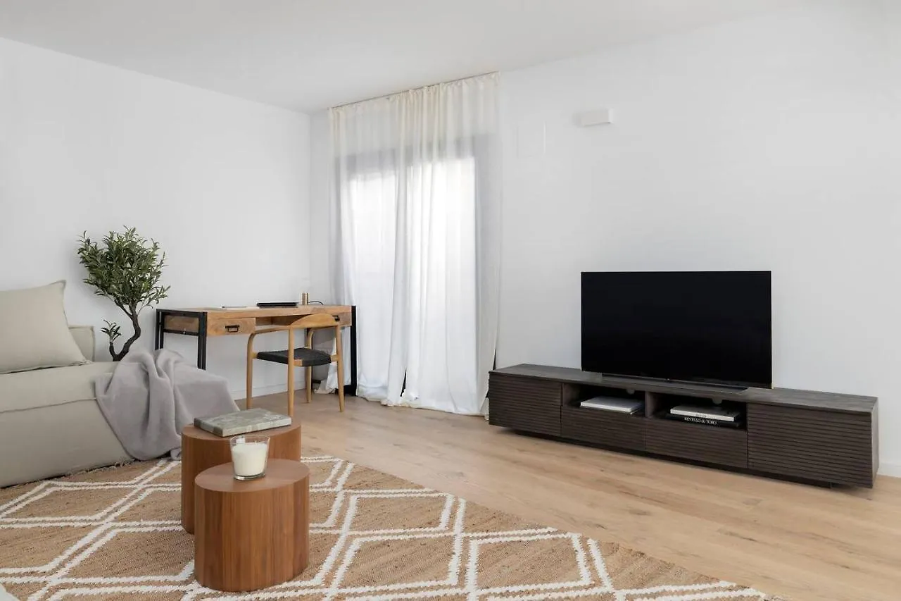 Luxury Apartment In Barcelona City Center