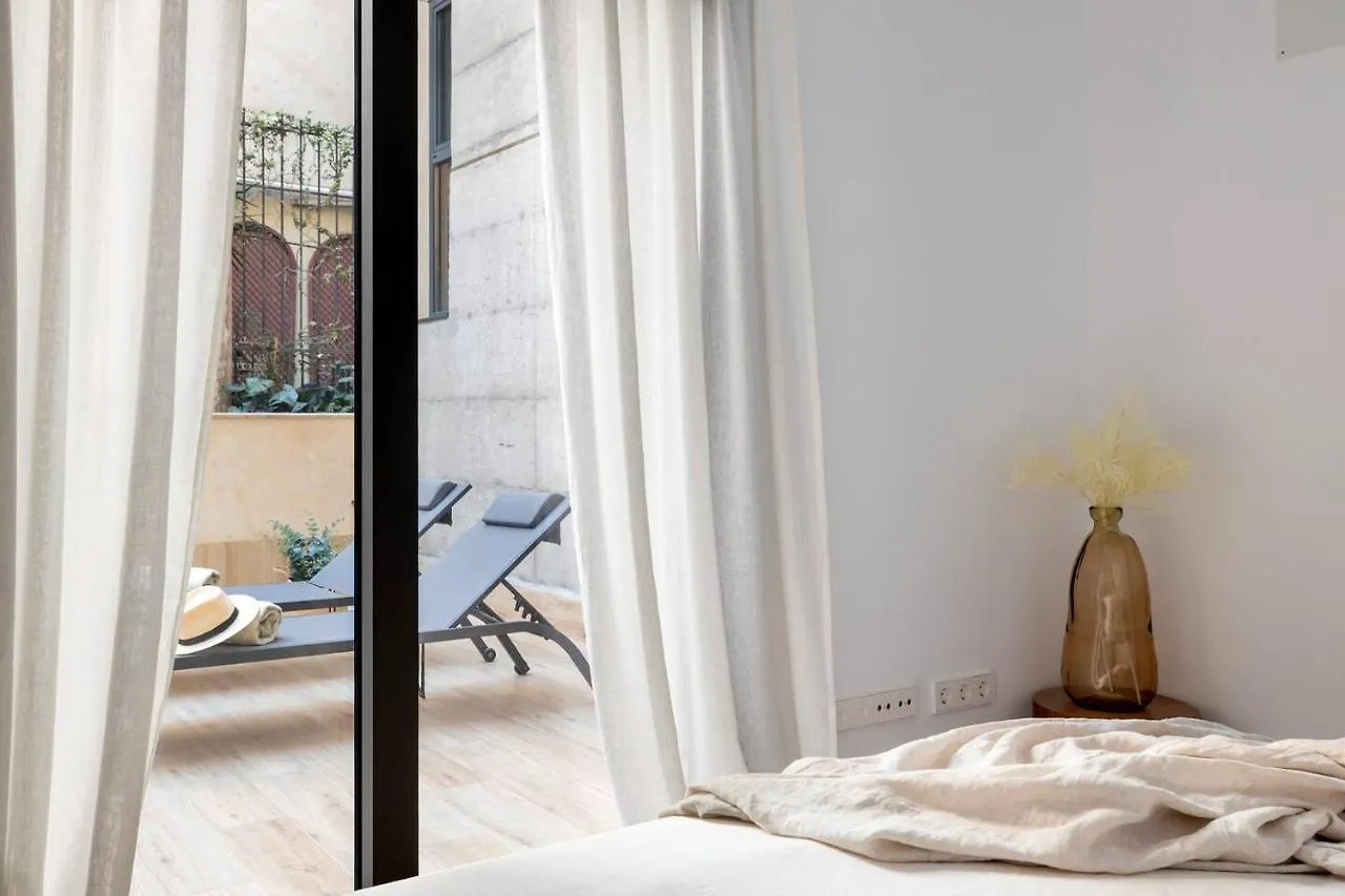Luxury Apartment In Barcelona City Center