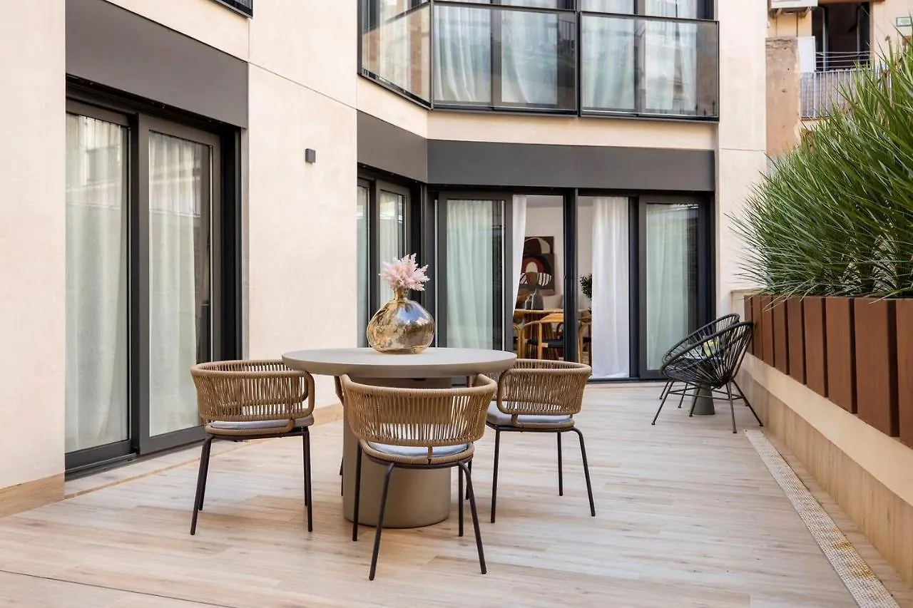 Luxury Apartment In Barcelona City Center