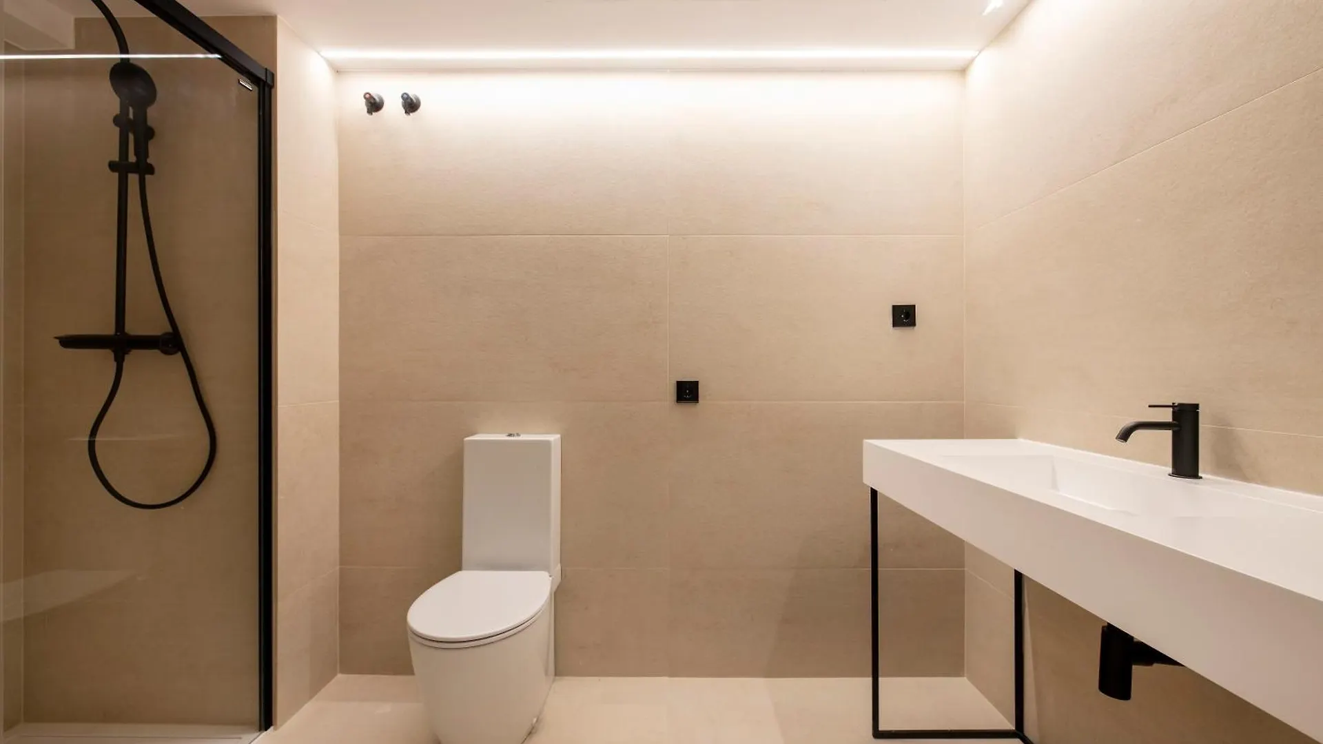 Luxury Apartment In Barcelona City Center Spanien