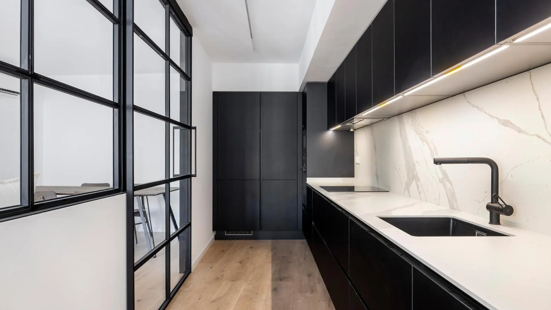 Luxury Apartment In Barcelona City Center 0*,  Spanien